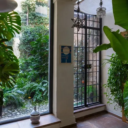 Giardino Segreto - History And Design Болонья